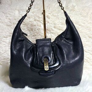 💯 Authentic Fendi Hobo Handbag 🍀